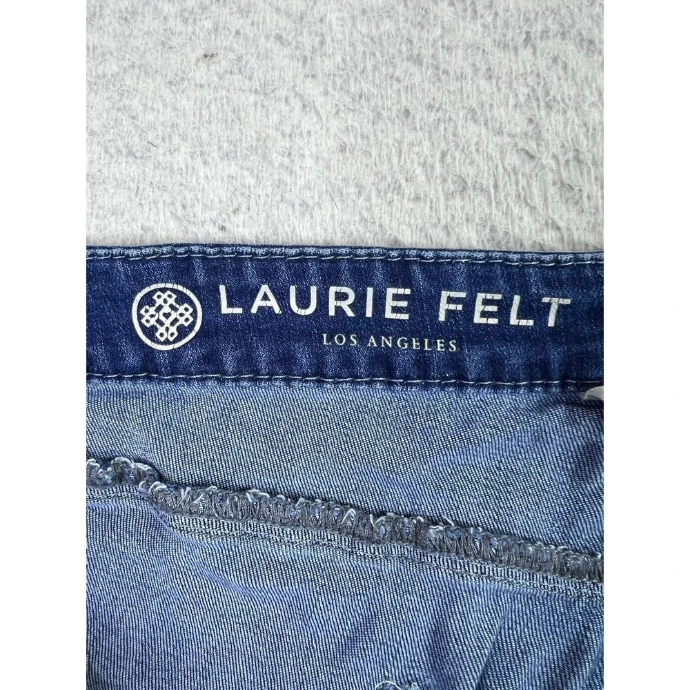 Laurie Felt Jeans Womens 26W Blue Daisy Denim Boyfriend Medium Wash A471814‎